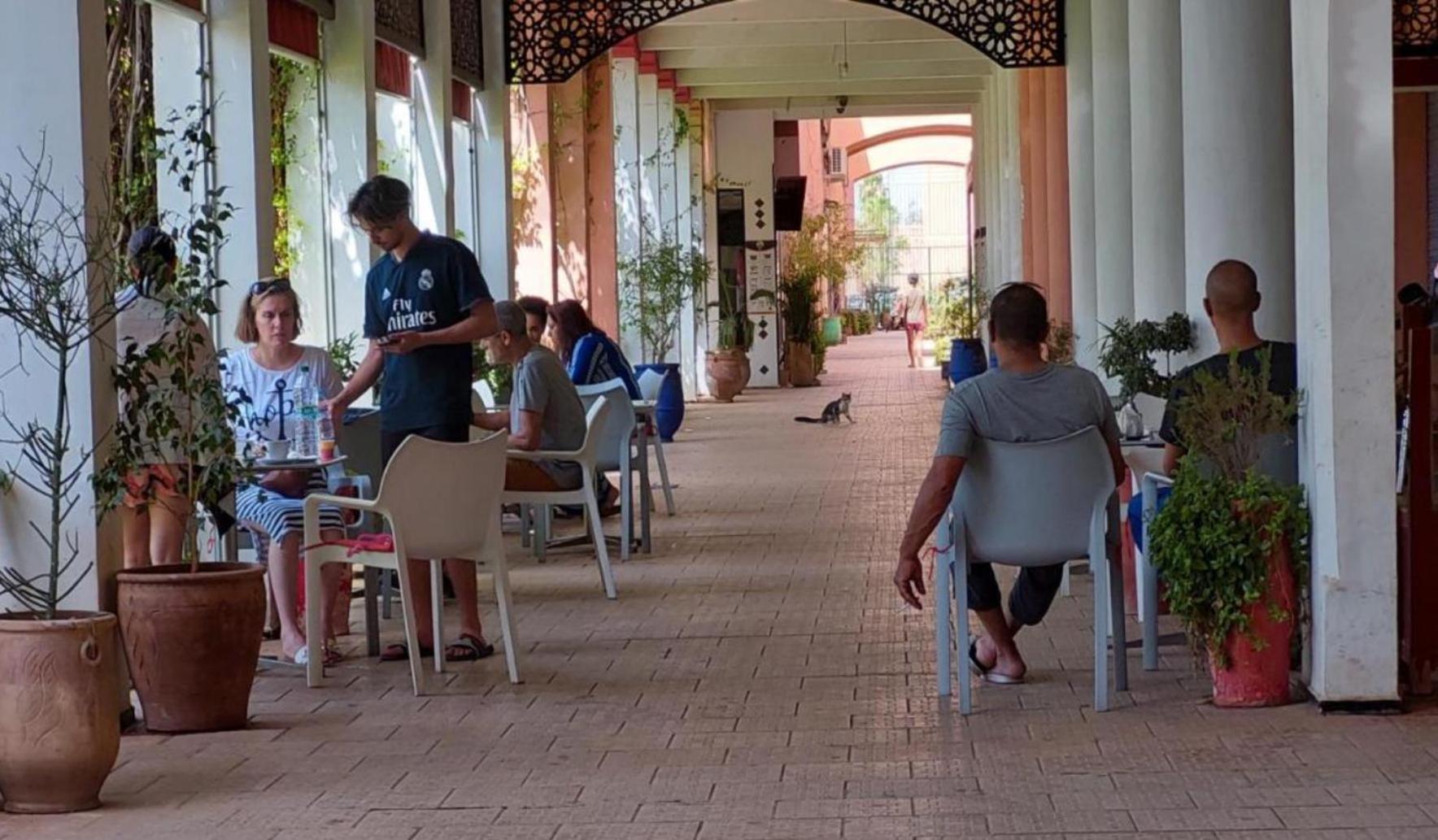 Riad Nezha Avec Jacuzzi Et 3 Piscines Au Coeur De Marrakesh Ngoại thất bức ảnh